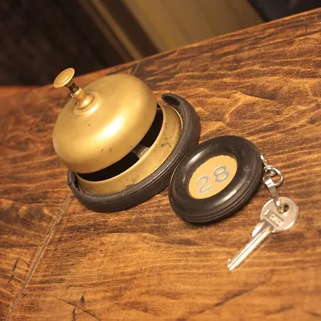 호텔 아사로티 3*