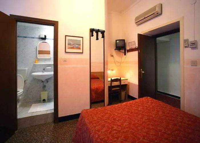 Assarotti Hotel 3*